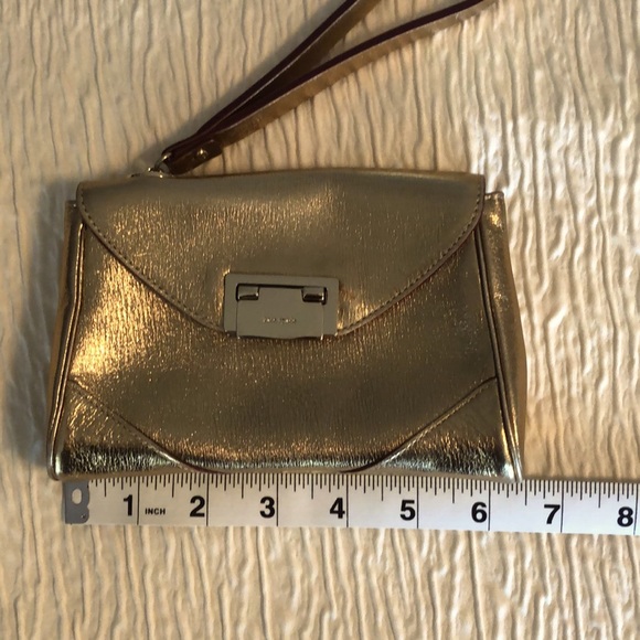 Kate Spade wristlet - Picture 4 of 9